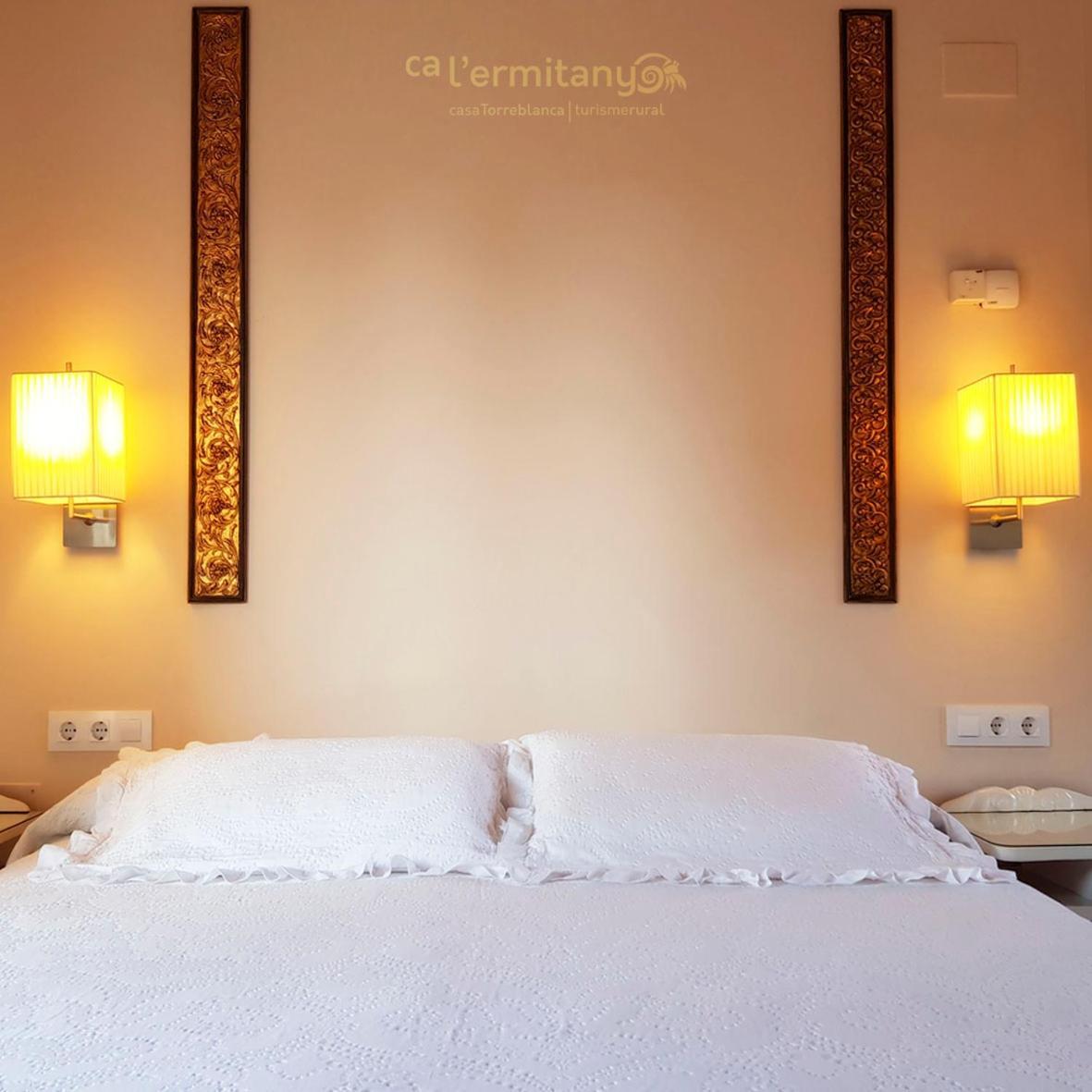 Ca L' Ermitanyo- Casa Torre Blanca Guest House Suria Ngoại thất bức ảnh